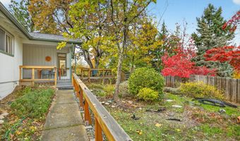 697 Oak Knoll Dr, Ashland, OR 97520