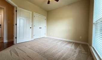 70 Gates Ln, Batesville, AR 72501