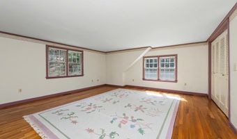 19 Highland Dr, Amherst, NH 03031