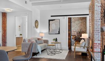 515 N WASHINGTON St 105, Alexandria, VA 22314