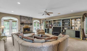 1605 Otter Dr, Toms River, NJ 08755