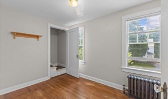 60 University Ter, Burlington, VT 05401