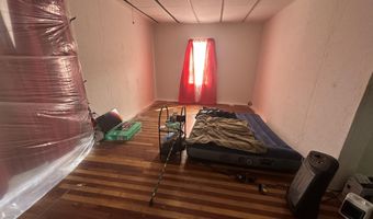818 Oakdale St, Appalachia, VA 24216