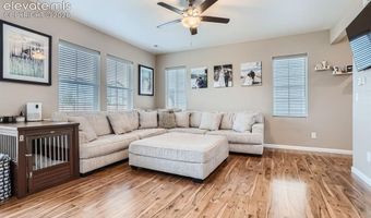 806 White Crow St, Aurora, CO 80018