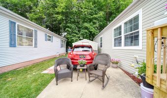 508 Rio Grande Dr, Adrian, MI 49221