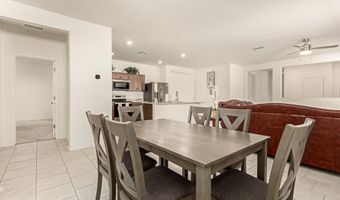 1017 S 7TH St, Avondale, AZ 85323