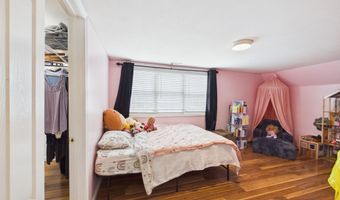 19 Deerwood Dr B, Amherst, NH 03031
