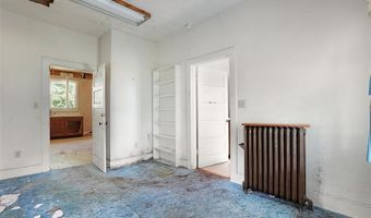 2801 Brown St, Alton, IL 62002