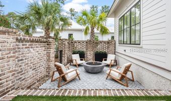 31 Hunting Lodge Rd, Bluffton, SC 29910