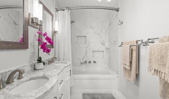 111 KAHULUI BEACH Rd D406, Kahului, HI 96732