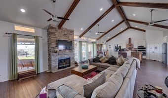 240 Sendero Horse Thief, Alpine, TX 79830