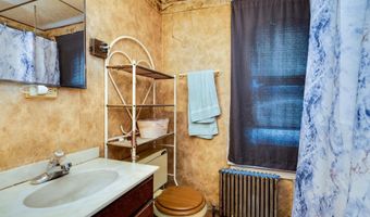 1557 N 10TH St, Reading, PA 19604