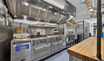 201 N Main St, Alma, WI 54610