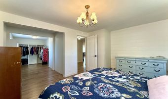 1275 ISLAND St, Springfield, OR 97477