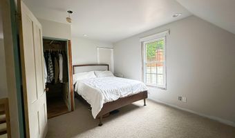 1 Mosley Rd, Standish, ME 04084