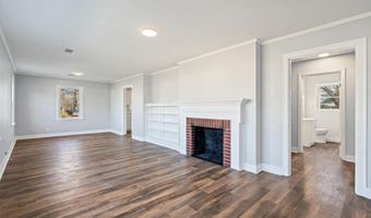 210 West St, Batesville, MS 38606