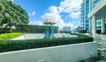 3131 NE 188th St 1-1212, Aventura, FL 33180