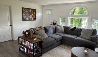 439 Krumkill Rd, Albany, NY 12203