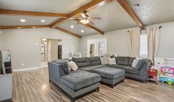 319 Cameron Dr, Altus, OK 73521