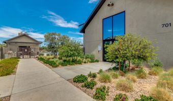 695 W BROWNING Pl, Chandler, AZ 85286