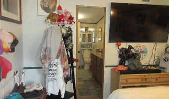 8500 NE 41ST Ct, Anthony, FL 32617