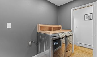 3 Cedar Hill Dr, Acushnet, MA 02743