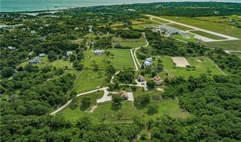 1501 Beacon Hill Rd, Block Island, RI 02807