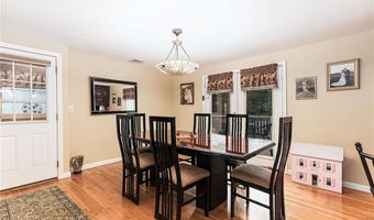 529 Shippeetown Rd, East Greenwich, RI 02818