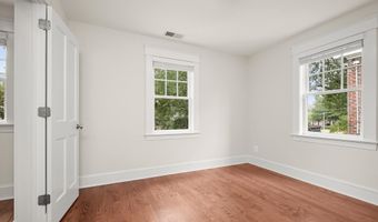 3118 17TH St N, Arlington, VA 22201