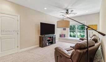 7 Greenwood Dr, Bluffton, SC 29910