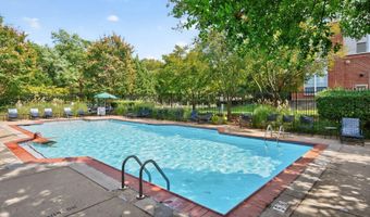 4850 EISENHOWER Ave 202, Alexandria, VA 22304