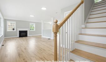 8-8 Coyote Ct, Barrington, NH 03825