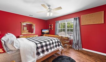 28 Hannah Lee Rd, Barnegat, NJ 08005