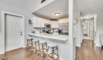 290 240th Ave #103, Arnolds Park, IA 51331