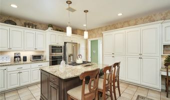 662 Heatherleigh Dr, Akron, OH 44333