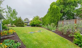 3630 CIRCLE Dr, Albany, OR 97322