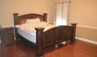421 Woodlands Cir, Brandon, MS 39047