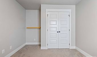 2997 Sunburst Dr, Ammon, ID 83406