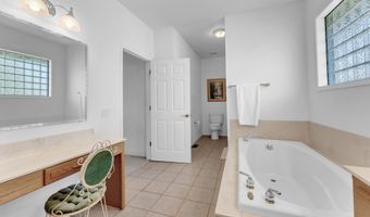 24370 Lawrence 2210, Aurora, MO 65605