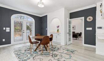 6801 CAPRI Pl, Bethesda, MD 20817