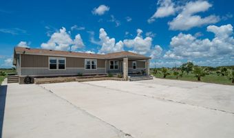 2319 Smith Rd, Aransas Pass, TX 78336