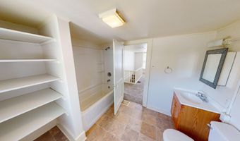 3908 Ontario St, Ames, IA 50014