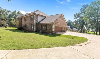 135 Oak Leaf Trl, Benton, LA 71006