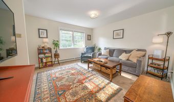 208 Congress St, Belfast, ME 04915