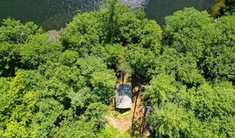 570 McGrath Pond Rd, Belgrade, ME 04917