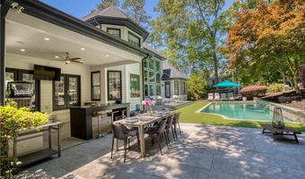 265 Oakhurst Leaf Dr, Alpharetta, GA 30004