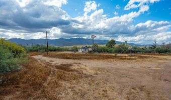 19755 E PALO VERDE Ln, Black Canyon City, AZ 85324
