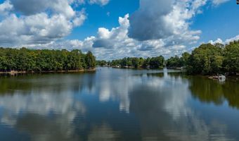 1151 DOGWOOD Shrs, Batesburg, SC 29006