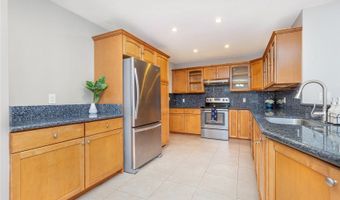438 Keolu Dr, Kailua, HI 96734