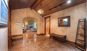500 Wild Swan Trl, Bigfork, MT 59911